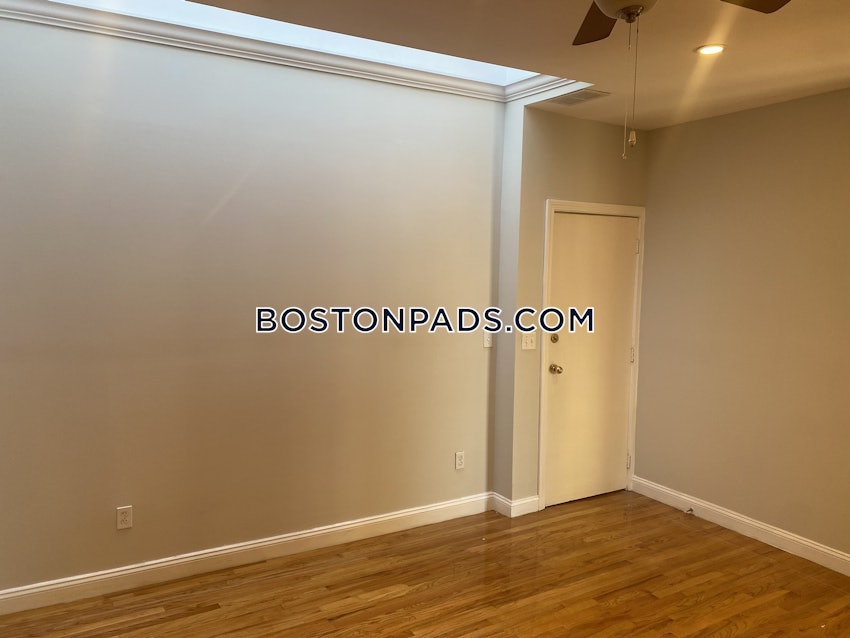BOSTON - NORTH END - 4 Beds, 2 Baths - Image 19