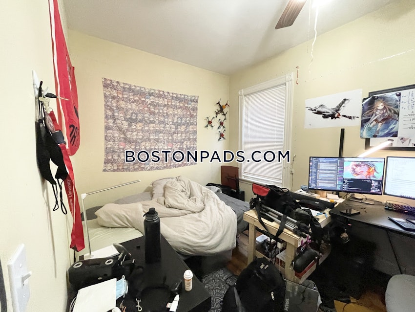BOSTON - MISSION HILL - 4 Beds, 1 Bath - Image 5