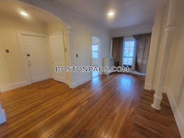 Boston - 3 Beds, 1 Baths