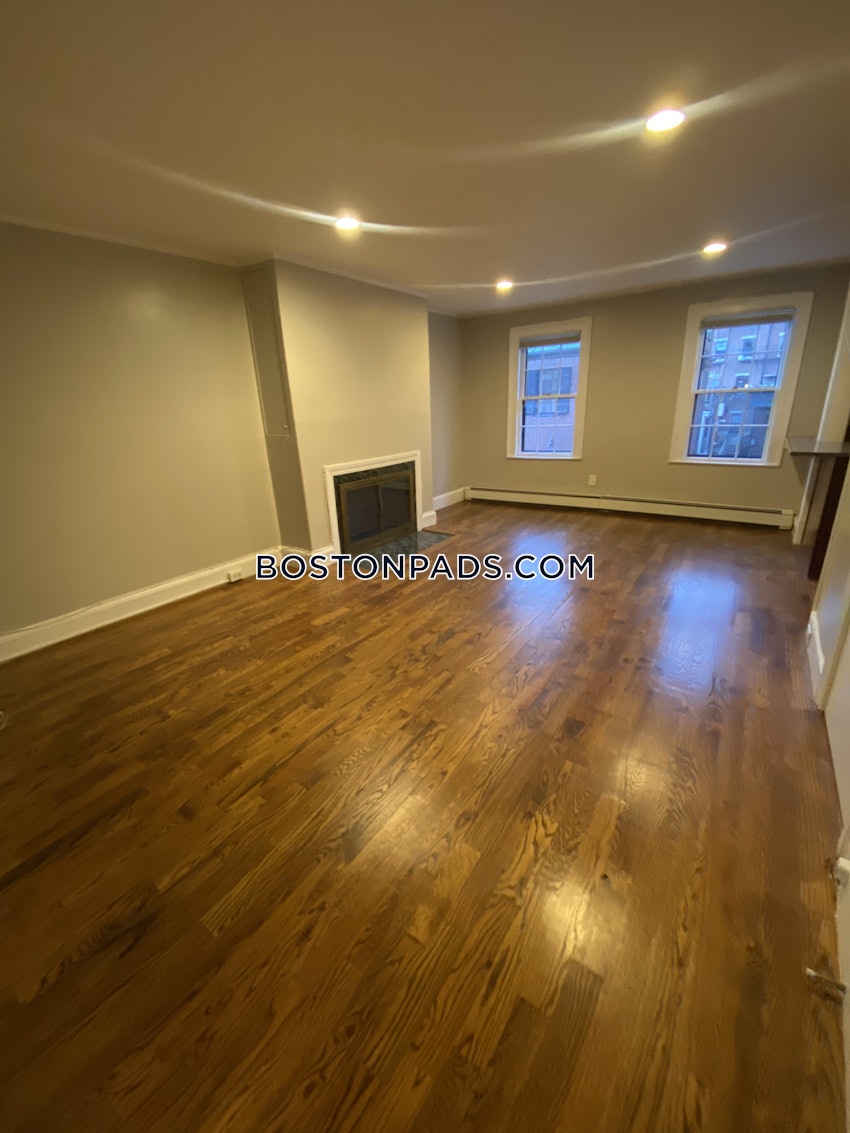 BOSTON - BAY VILLAGE - 1 Bed, 1 Bath - Image 57