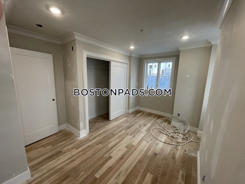 BOSTON - EAST BOSTON - MAVERICK - 3 Beds, 2 Baths - Image 1