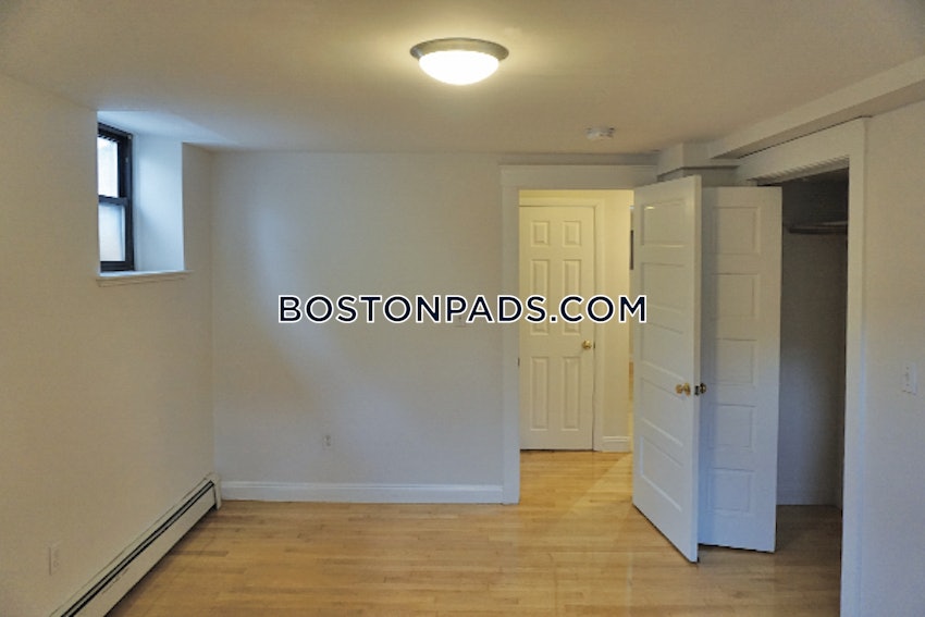 CAMBRIDGE - CENTRAL SQUARE/CAMBRIDGEPORT - 3 Beds, 2 Baths - Image 5