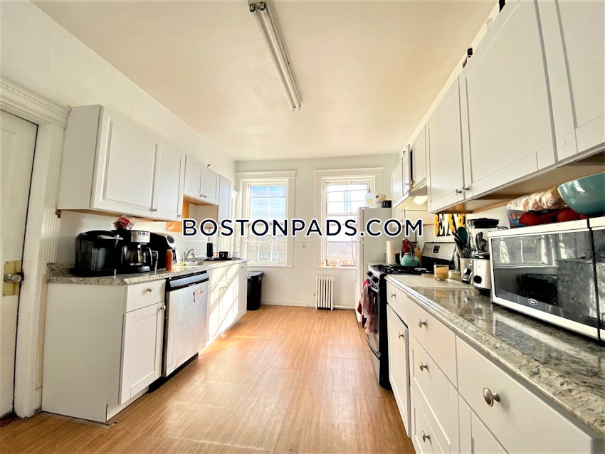 BOSTON - FENWAY/KENMORE - 5 Beds, 2 Baths - Image 2