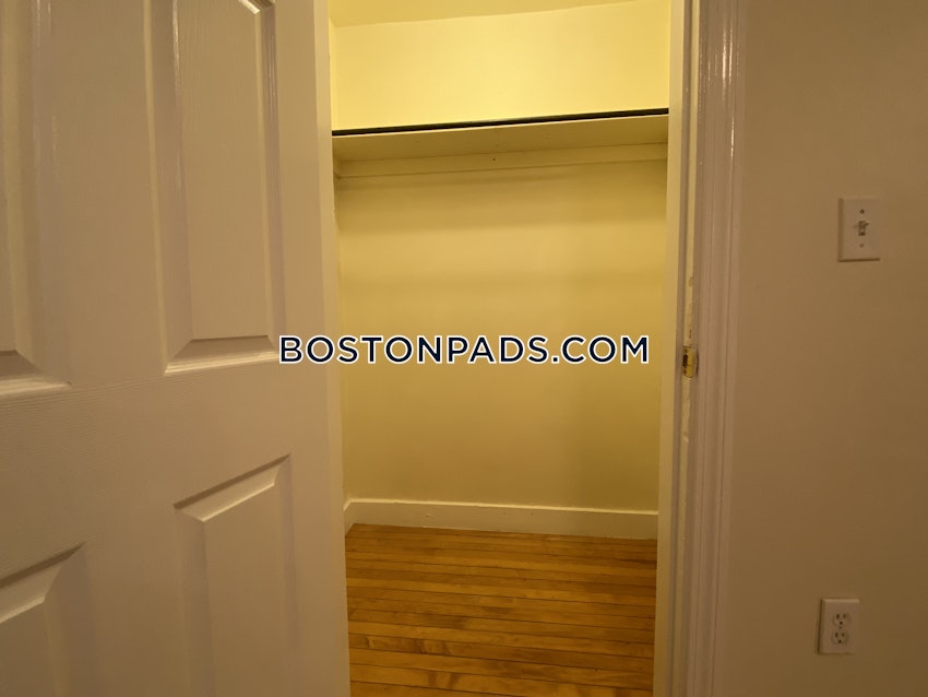 CAMBRIDGE - CENTRAL SQUARE/CAMBRIDGEPORT - 2 Beds, 1 Bath - Image 2