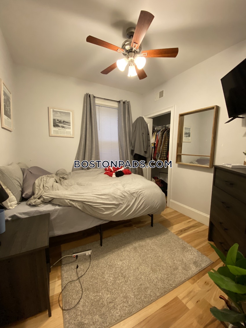 BOSTON - MISSION HILL - 4 Beds, 2 Baths - Image 7