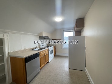 Boston - 3 Beds, 1 Baths