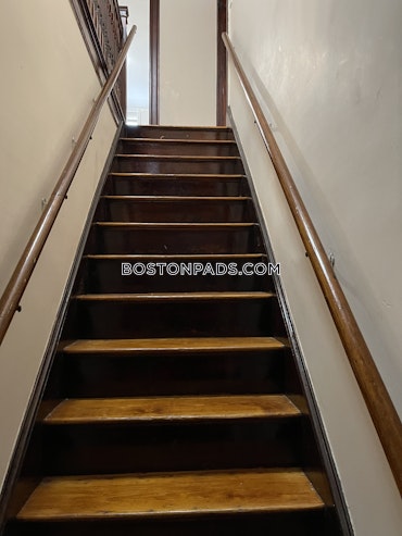 Boston - 3 Beds, 1 Baths