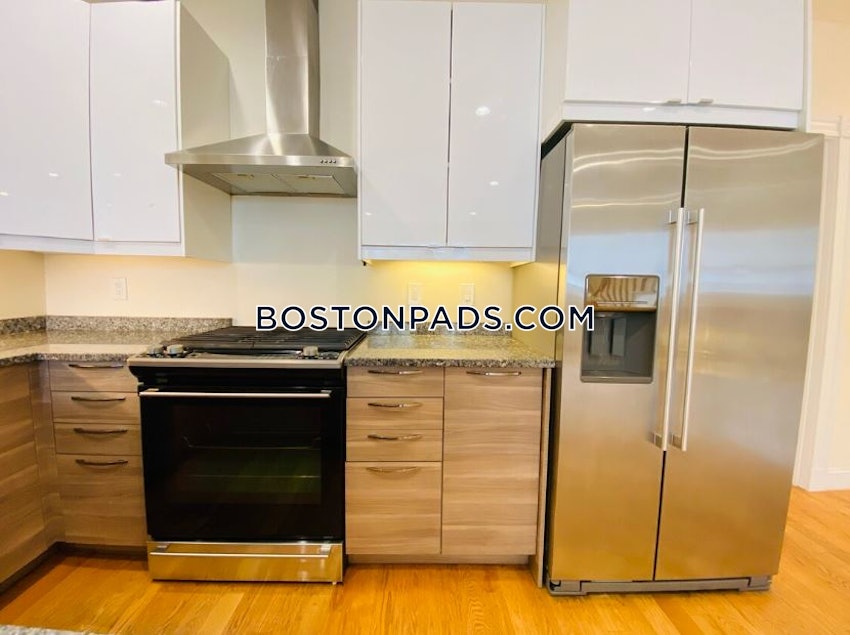 BOSTON - SOUTH BOSTON - ANDREW SQUARE - 6 Beds, 2.5 Baths - Image 2