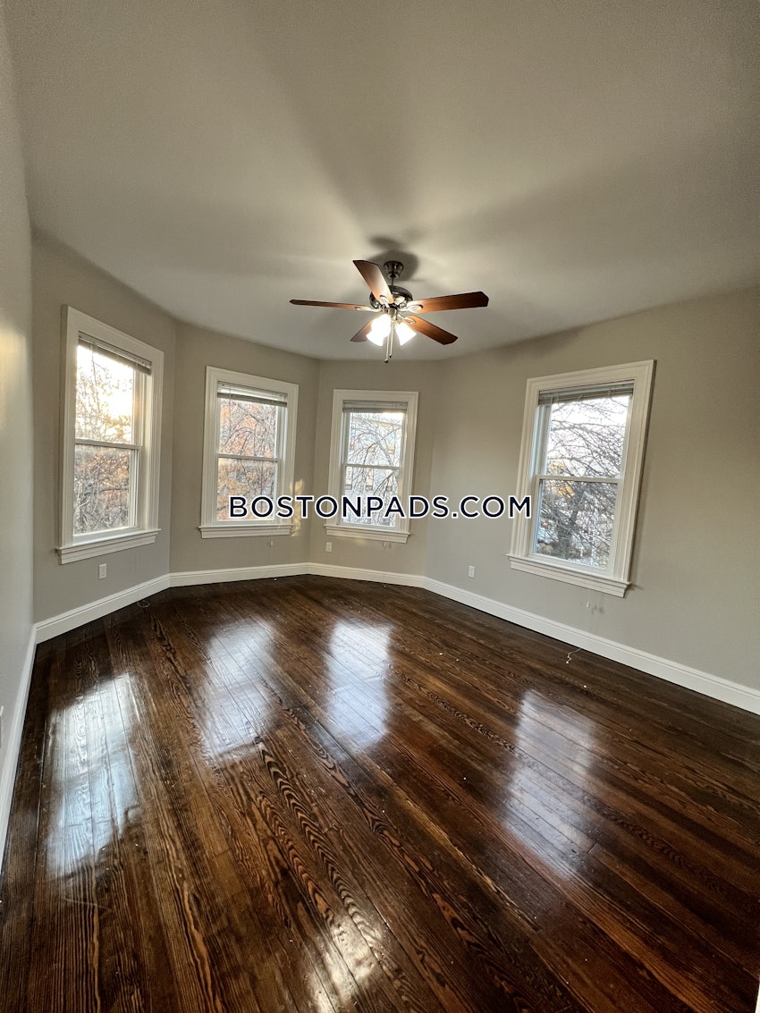 CAMBRIDGE - INMAN SQUARE - 2 Beds, 1 Bath - Image 10