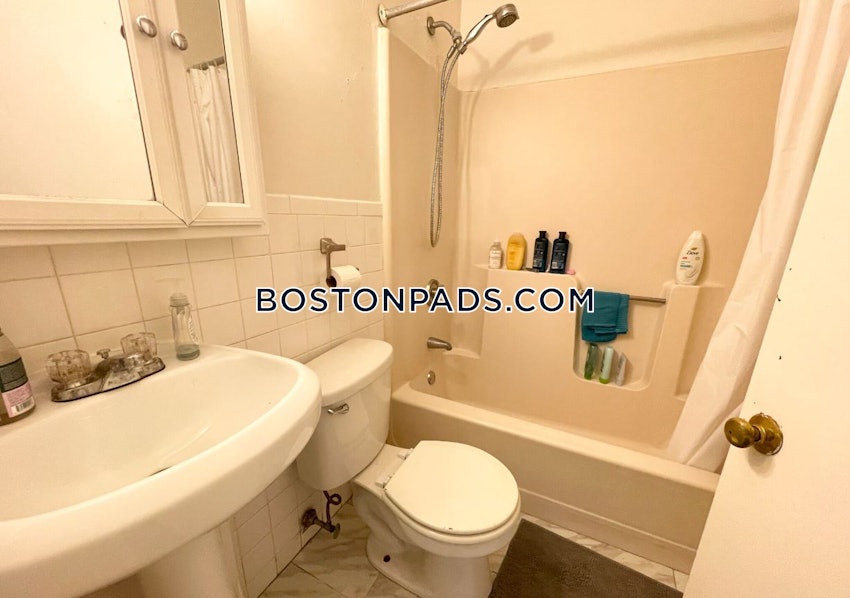 BOSTON - SOUTH END - 3 Beds, 1 Bath - Image 6