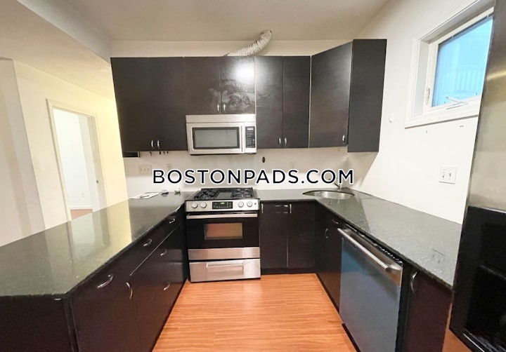 mission-hill-4-bed-15-bath-boston-boston-6400-6089355 