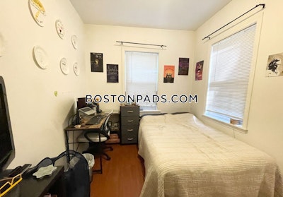 Mission Hill 4 Bed, 1.5 Bath Unit Boston - $6,400 No Fee