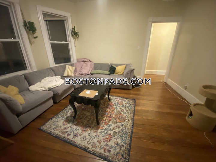 mission-hill-4-beds-15-baths-boston-4800-4222622 