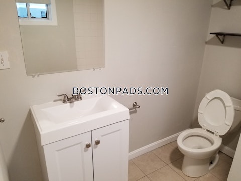 Bennington St. Boston photo 3