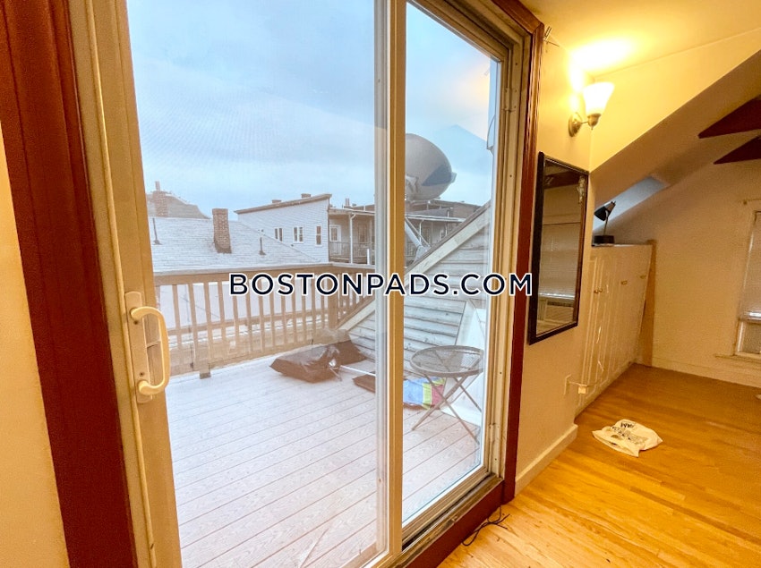 BOSTON - MISSION HILL - 2 Beds, 1 Bath - Image 5