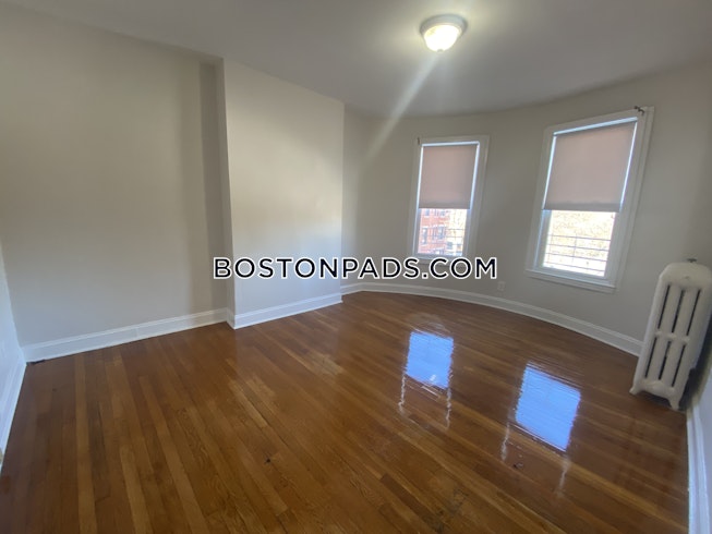 Boston - $3,550+ /mo