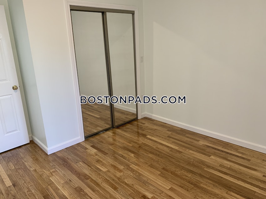 BOSTON - SOUTH BOSTON - ANDREW SQUARE - 3 Beds, 2 Baths - Image 5