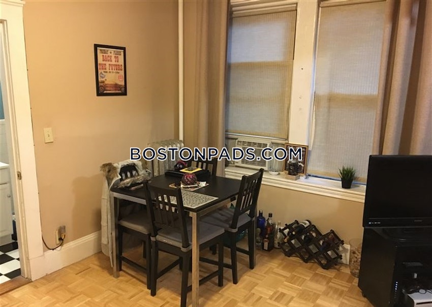 BOSTON - BRIGHTON - CLEVELAND CIRCLE - 1 Bed, 1 Bath - Image 1