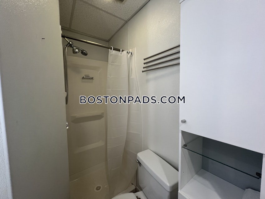 BOSTON - DORCHESTER/SOUTH BOSTON BORDER - 2 Beds, 1 Bath - Image 21