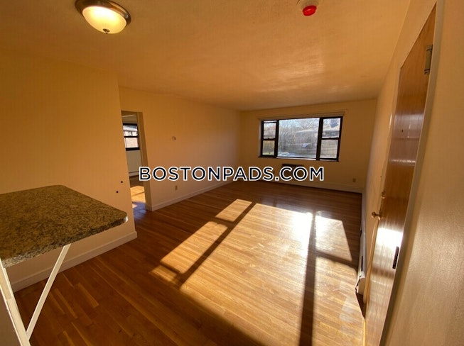 Newton - $2,750+ /mo