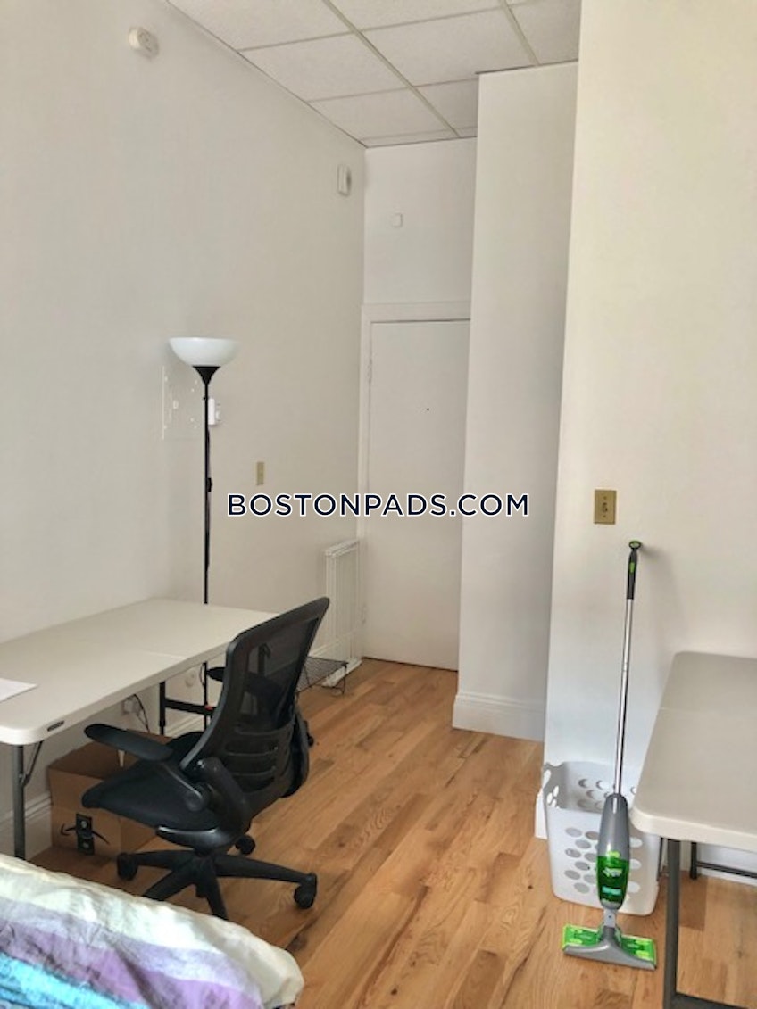 Boston - $2,095+ /month