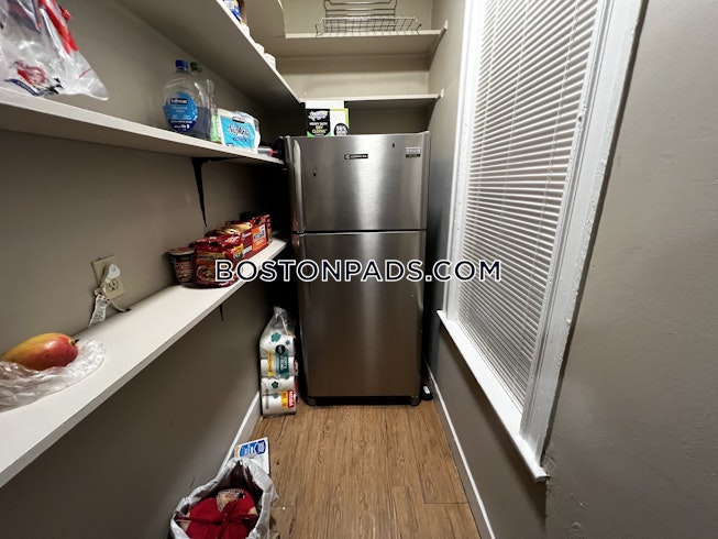 Boston - $6,000+ /mo