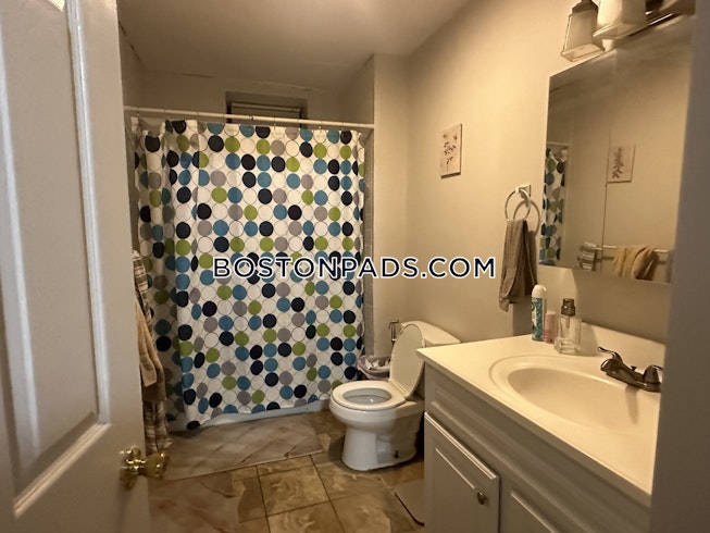 Boston - $4,500+ /mo