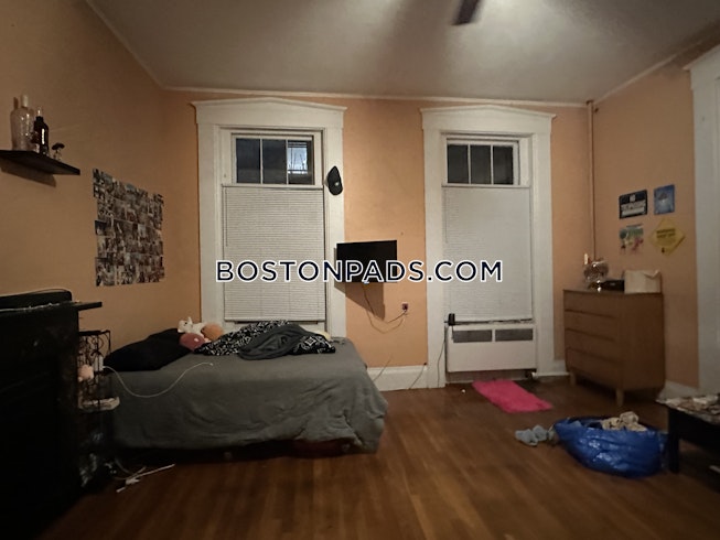 Roxbury Crossing - $9,300+ /mo