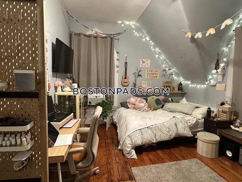 Roxbury Crossing - $9,300+ /month