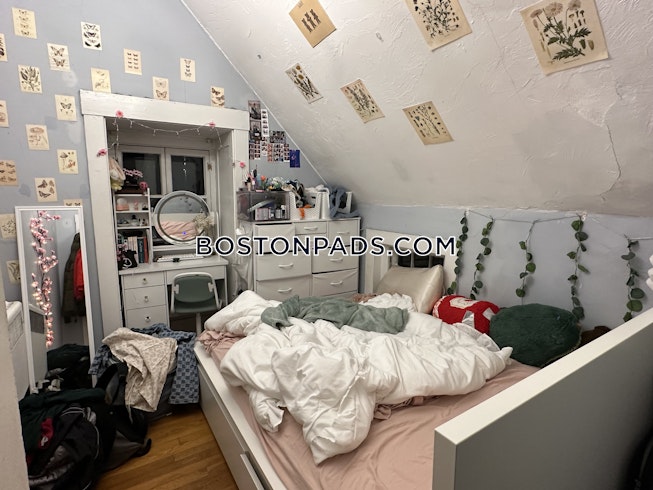 Roxbury Crossing - $9,300+ /mo