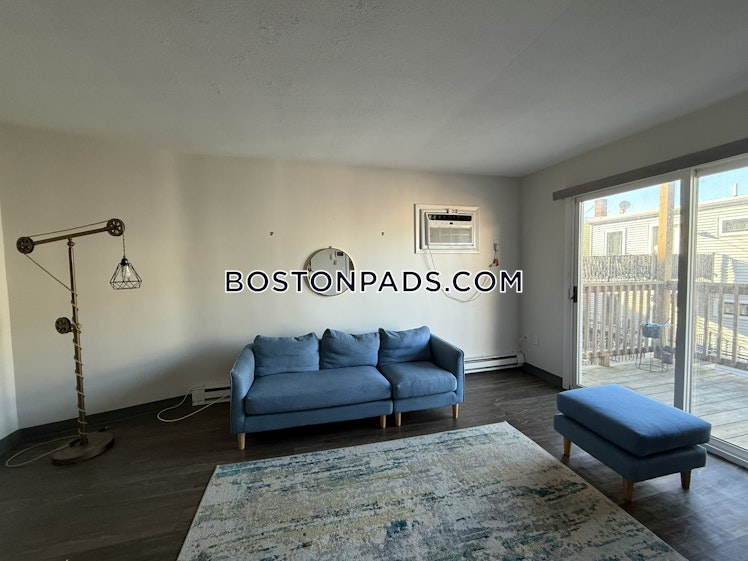 Meridian St., Boston