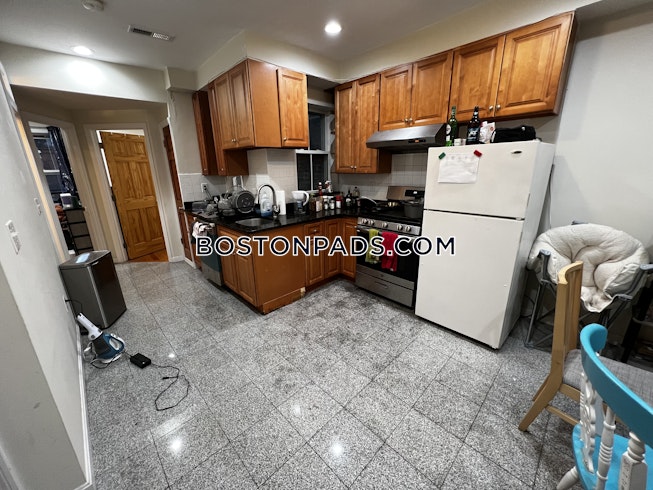 Boston - $6,100+ /mo