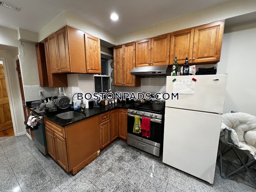 Boston - $6,100+ /month