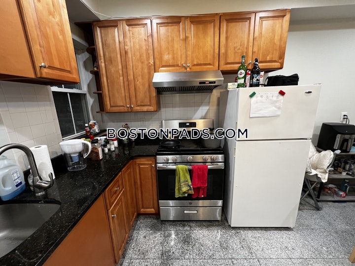 south-end-4-beds-2-baths-boston-6100-4047753 