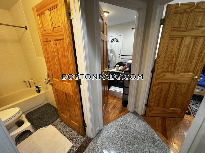 Boston - $6,100+ /month