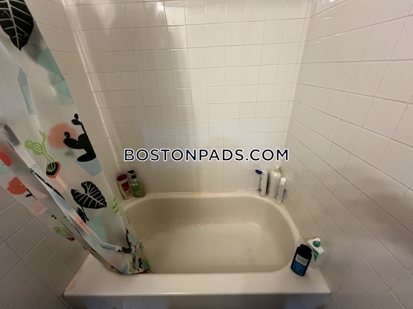 Boston - $6,100+ /month