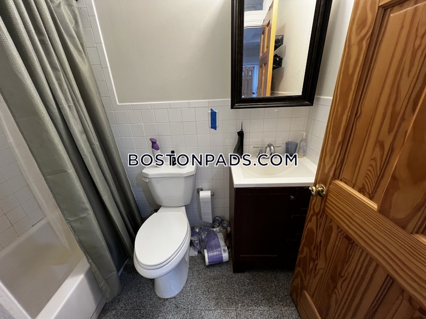 Boston - $6,100+ /month