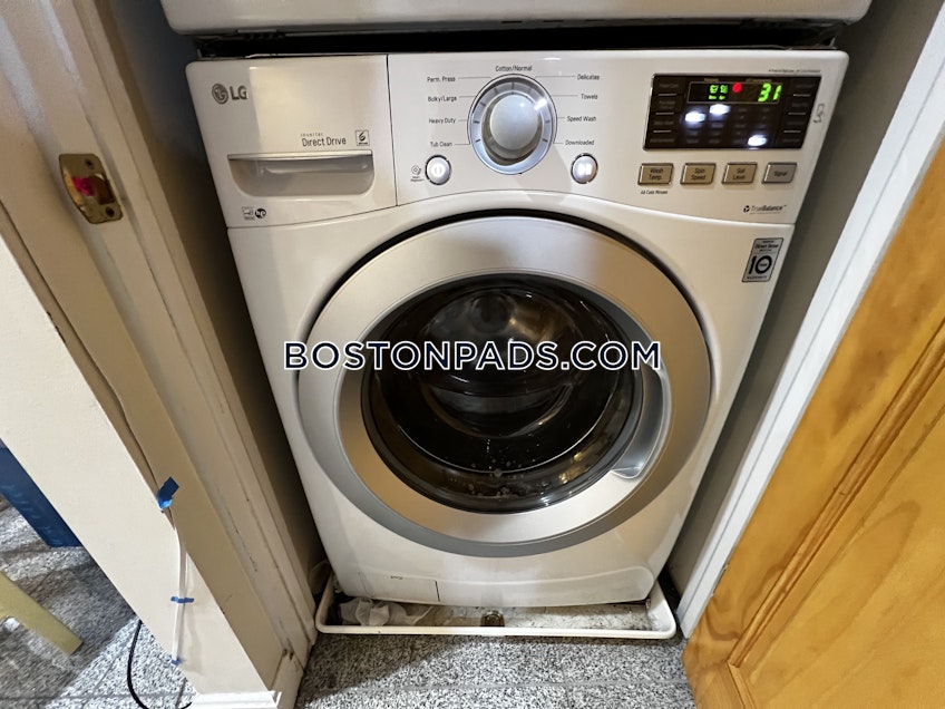 Boston - $6,100+ /month