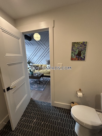 Attleboro 2 Bed 1 Bath ATTLEBORO $2,900 - $2,900 No Fee