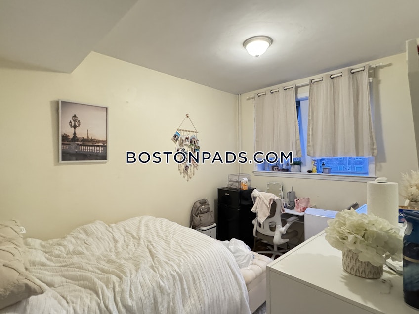 Brookline - $6,700+ /month