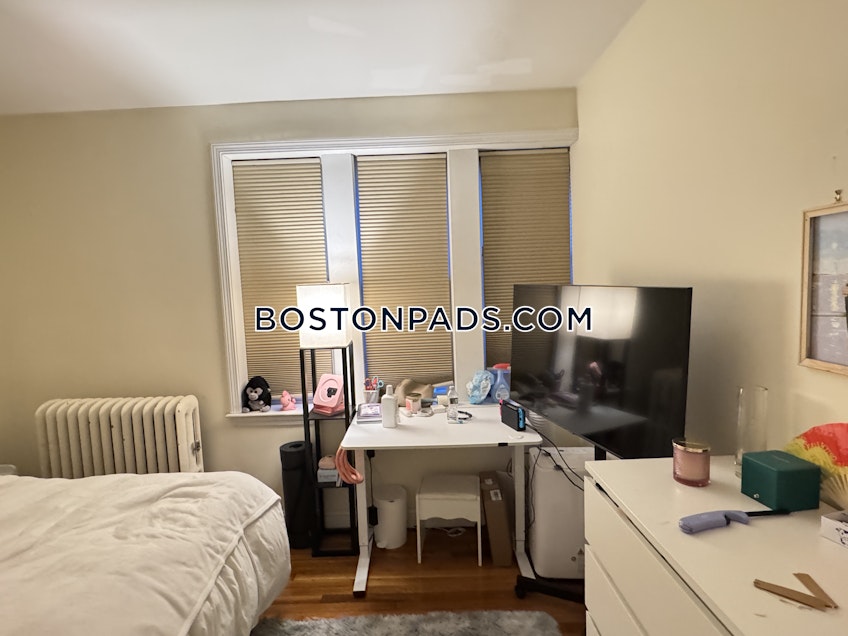Brookline - $6,700+ /month