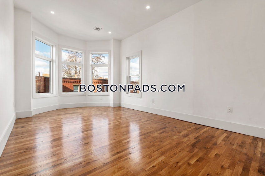 Boston - $6,900+ /month