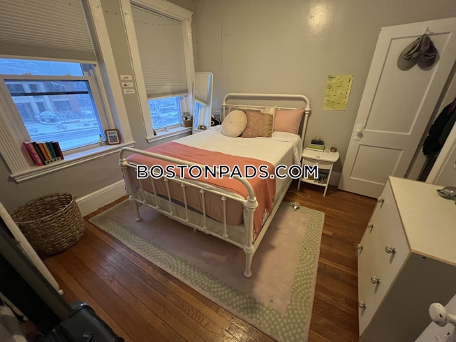 Boston - $5,050+ /mo