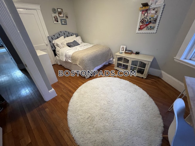 Boston - $5,050+ /mo