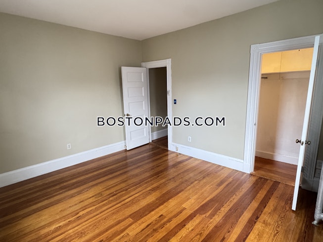 Brookline - $2,700+ /mo
