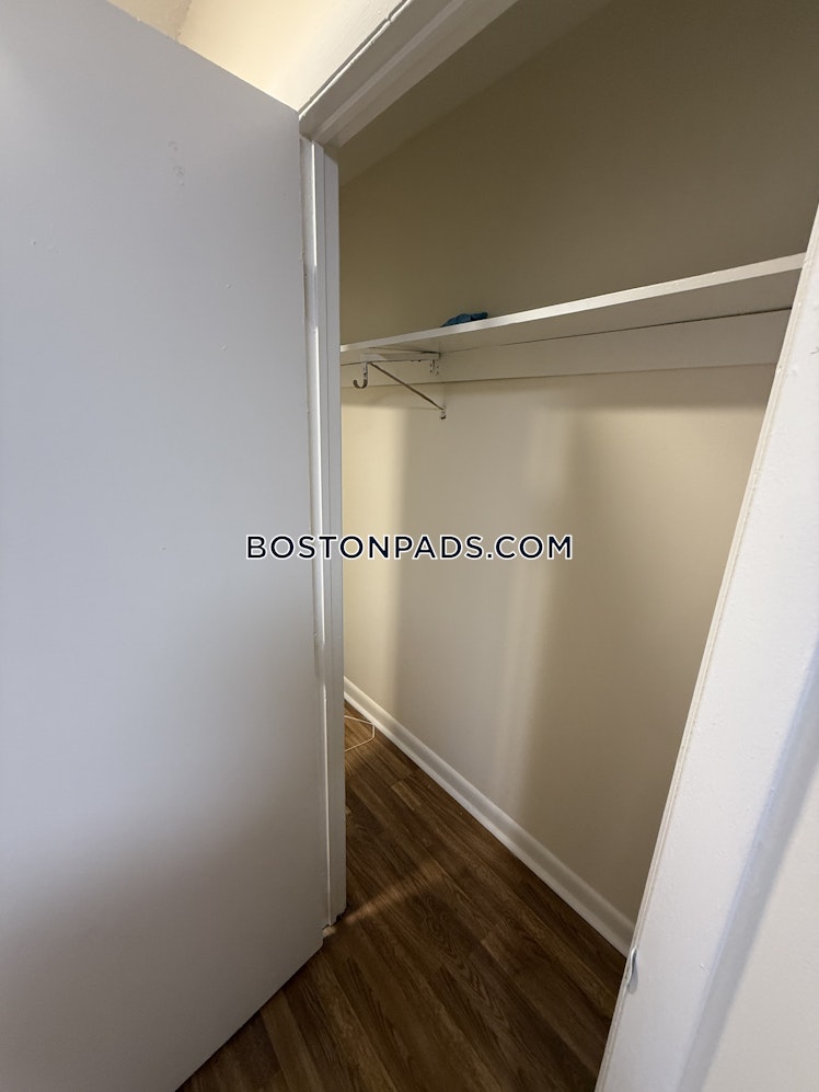 Homer Ave., Cambridge