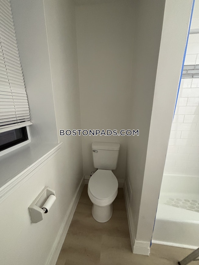 Boston - $4,400+ /mo