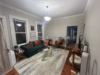 East Boston 2 Beds 1 Bath Boston - $2,600 No Fee