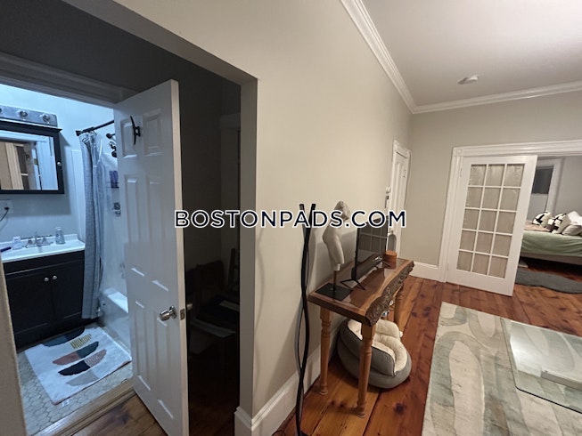 Boston - $2,600+ /mo