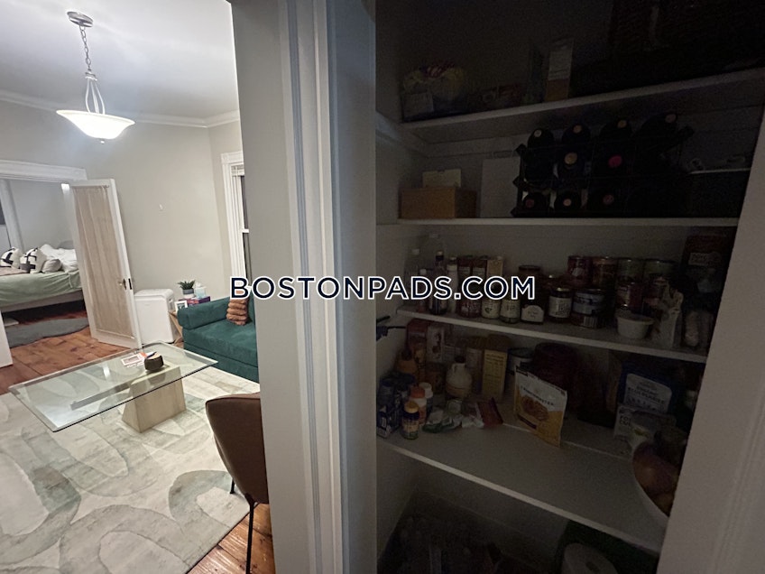 Boston - $2,600+ /month